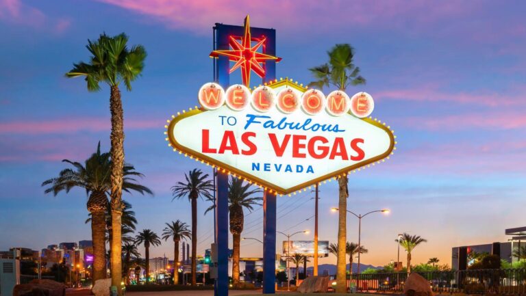 Vegas Gets Its Michelin Guide: What the Fontainebleau Ceremony Means for
Foodie-Gambler Road Trips